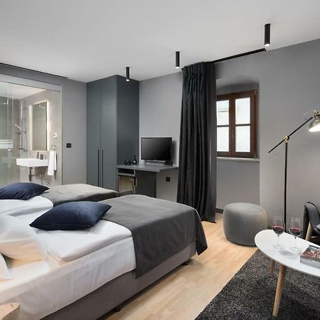 Rialto Residence Лабин Екстериор снимка