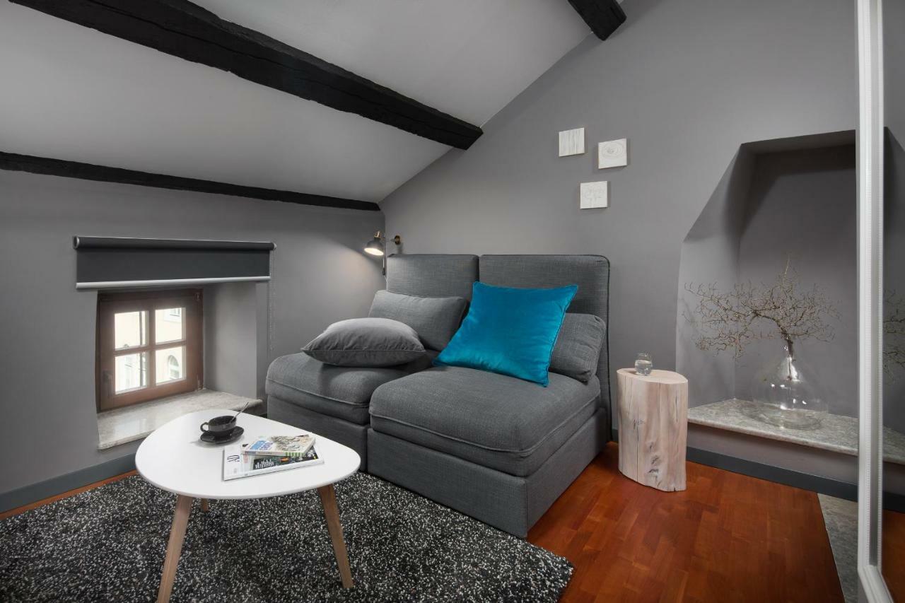Rialto Residence Лабин Екстериор снимка